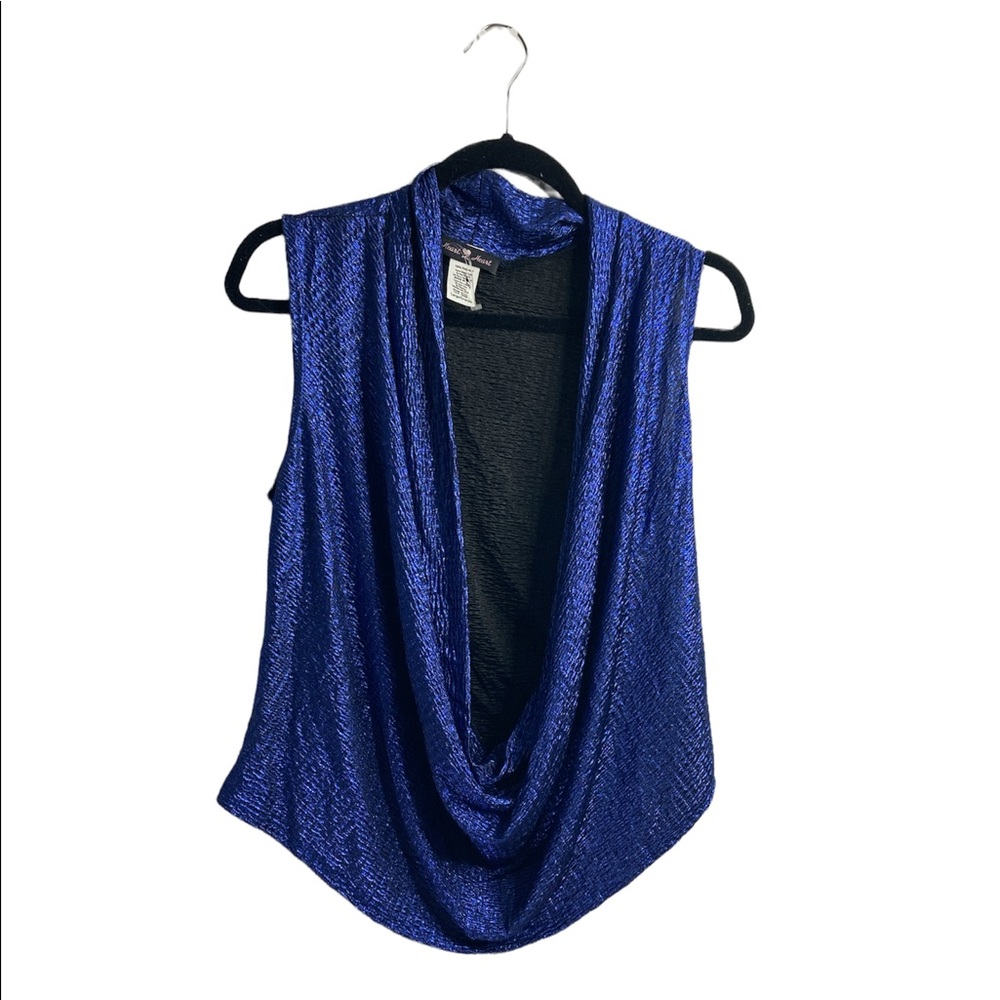 Woman’s Heart 2 Heart Blouse